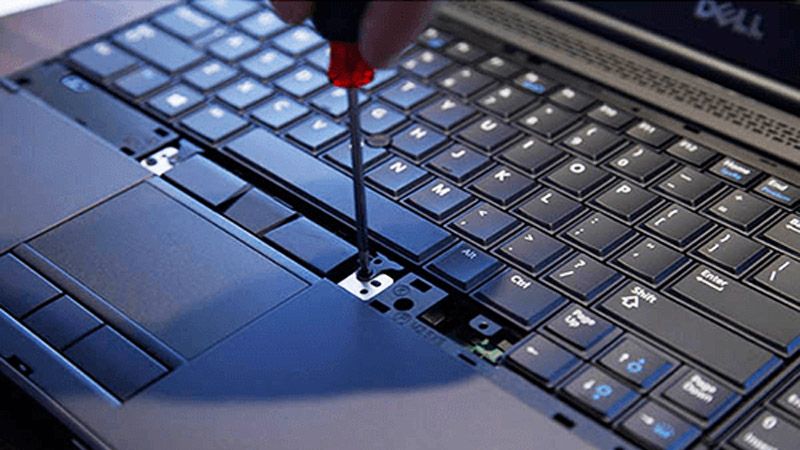 gia thay sua ban phim laptop bi liet bao nhieu tien